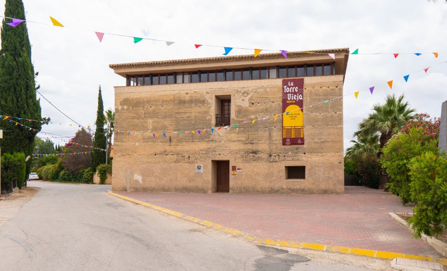 Torre Vieja, Spain